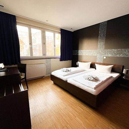 Holi City Apart Hotel Berlin Exteriör bild